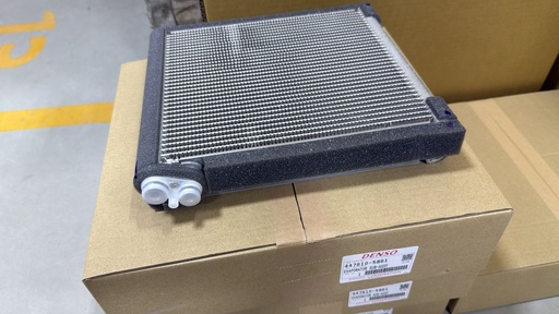 447610-5860 / فريز تبريد ميتسيوبيشي باجيرو 07 - 19  / OEM-بلادي / Denso / JAPAN