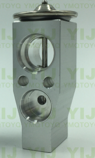 447500-9220 / بخاخ تبريد كامري 12 - 17  CG  / OEM-بلادي / Denso / JAPAN